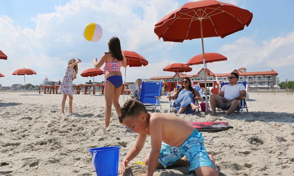 Montreal Beach Resort Cape May Exterior photo